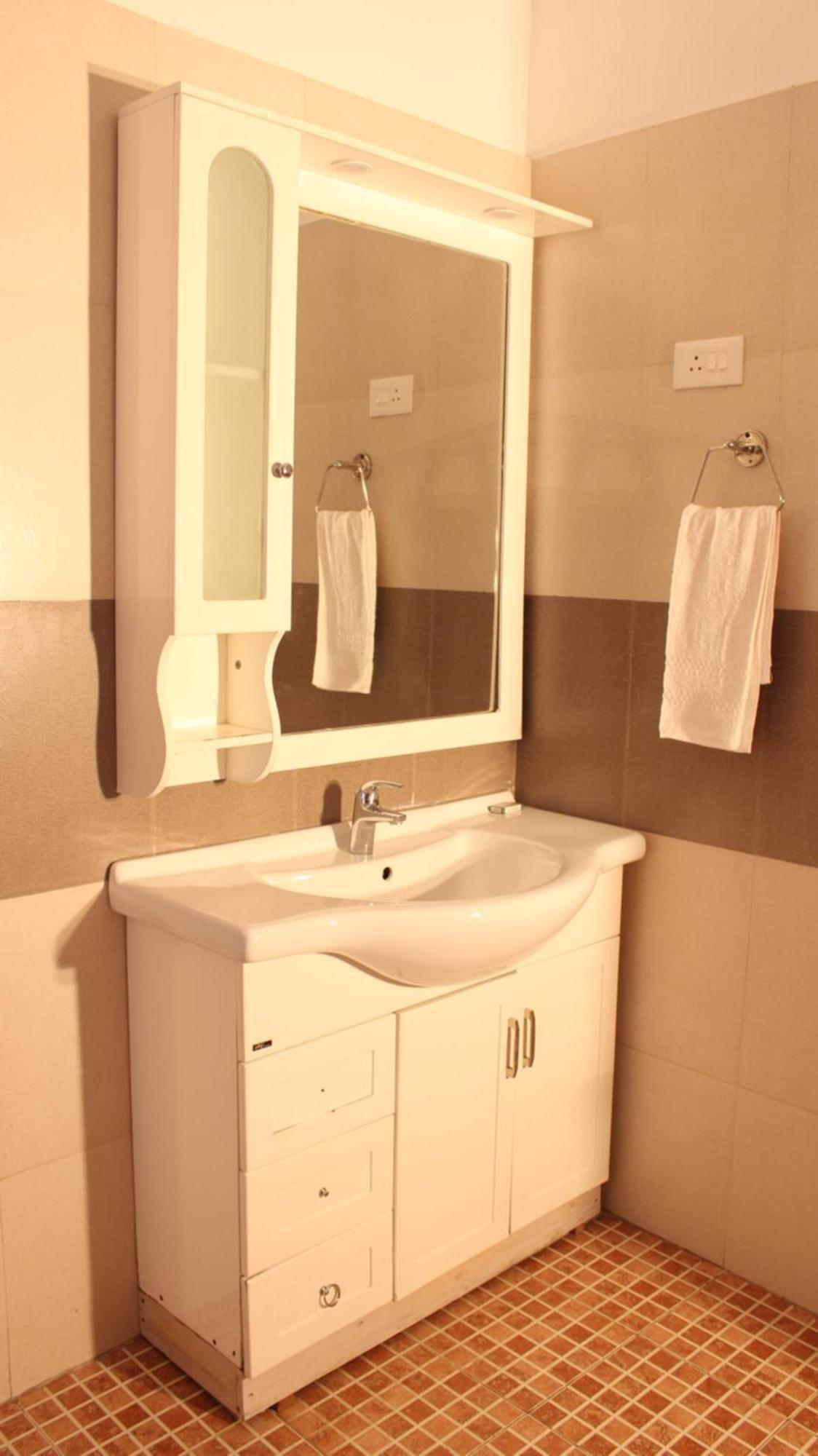 Hill View Beach Resort Varkala Esterno foto