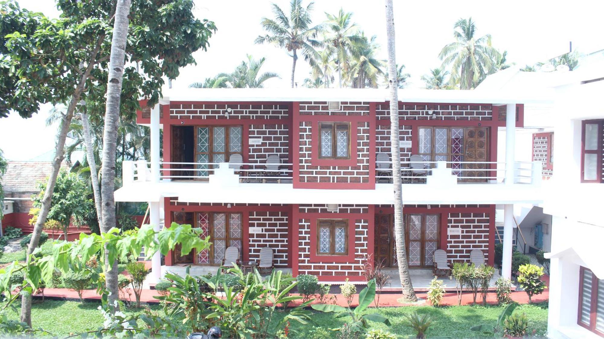 Hill View Beach Resort Varkala Esterno foto