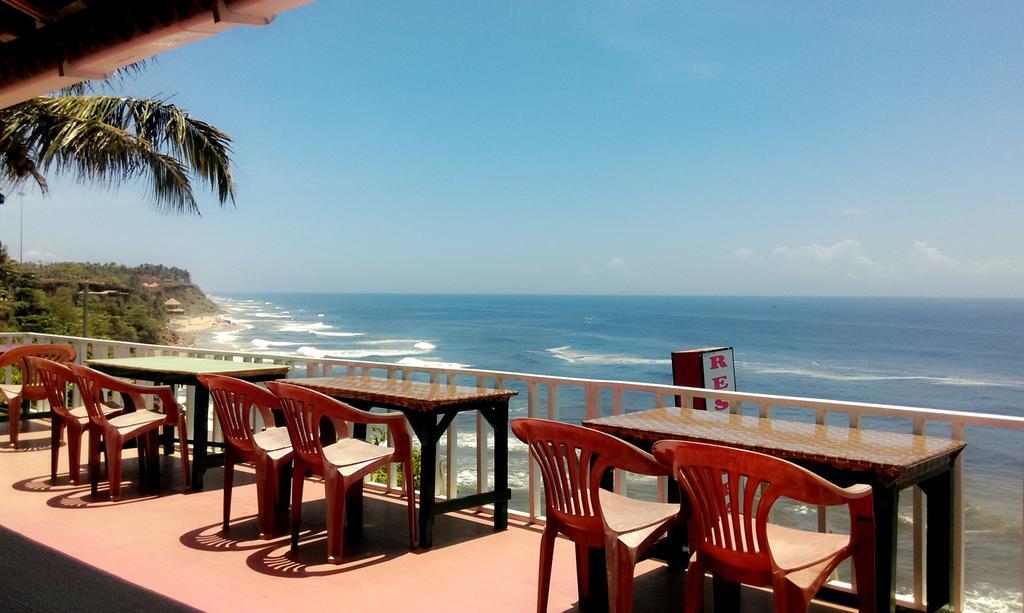 Hill View Beach Resort Varkala Esterno foto