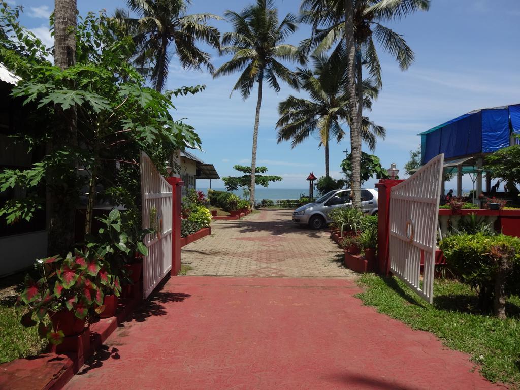 Hill View Beach Resort Varkala Esterno foto